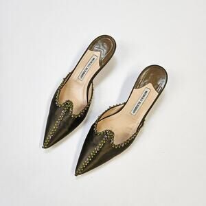 Vintage Manolo Blahnik Kitten Heel Mules Green Satin Floral Appliqué - 40.5 EU